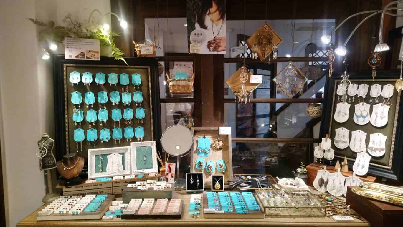 1540230331191-林百貨