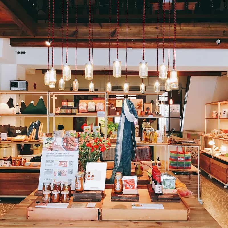 27685477785_52166bbae7_c