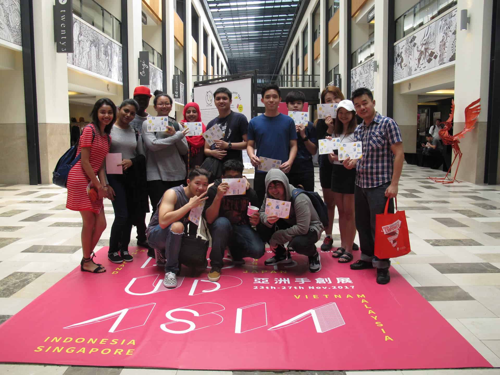 ninthgallery 在Ninth Gallery做為亞洲手創展馬來西亞區域合作夥伴的協助之下,我們成功合作了多位來自馬來西亞的手創品牌,包括以手帳筆記本著名的Mossery,並聯名開發了以「讓喜歡的事成為生活」封面筆記本。同步經由Pop Up Asia Makers的比賽得獎者將透過Ninth Gallery參與亞洲手創展手創大人物台灣總決賽,也因此在這樣的機會下,許多來自馬來西亞的手創品牌積極參與並拓展台灣市場。