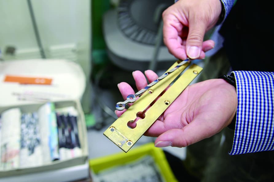 Sabae-mimikaki_image02 Sabae-mimikaki_image02