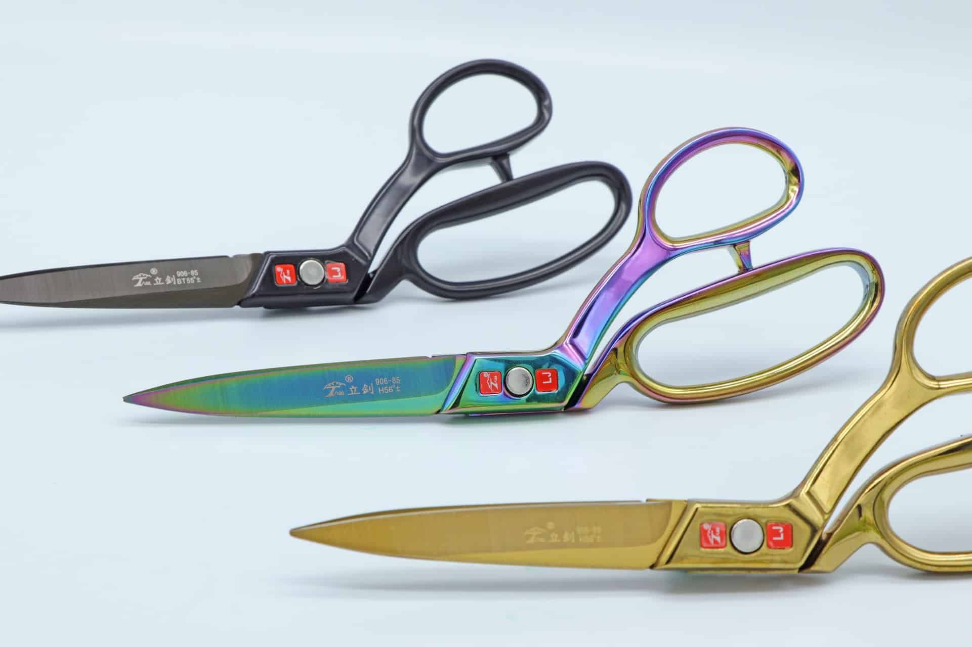 立裁剪-鈦金屬系列_圖片提供/立釗剪刀
