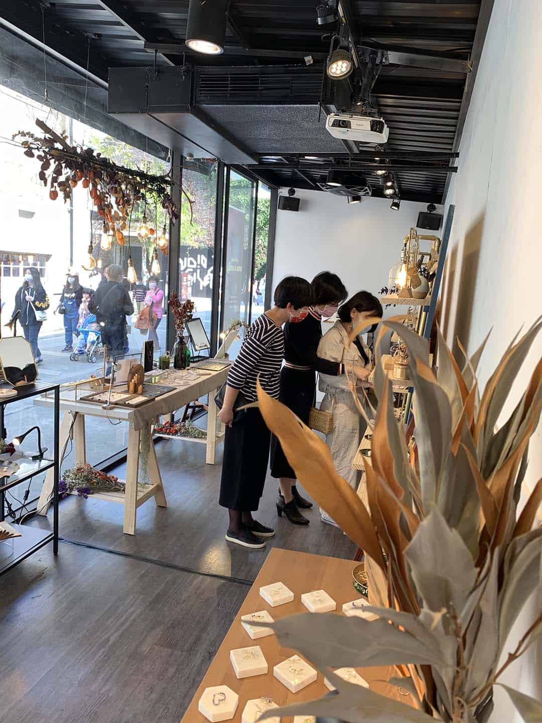 華山文創園區玻璃屋快閃櫃_圖片提供/ One N Only